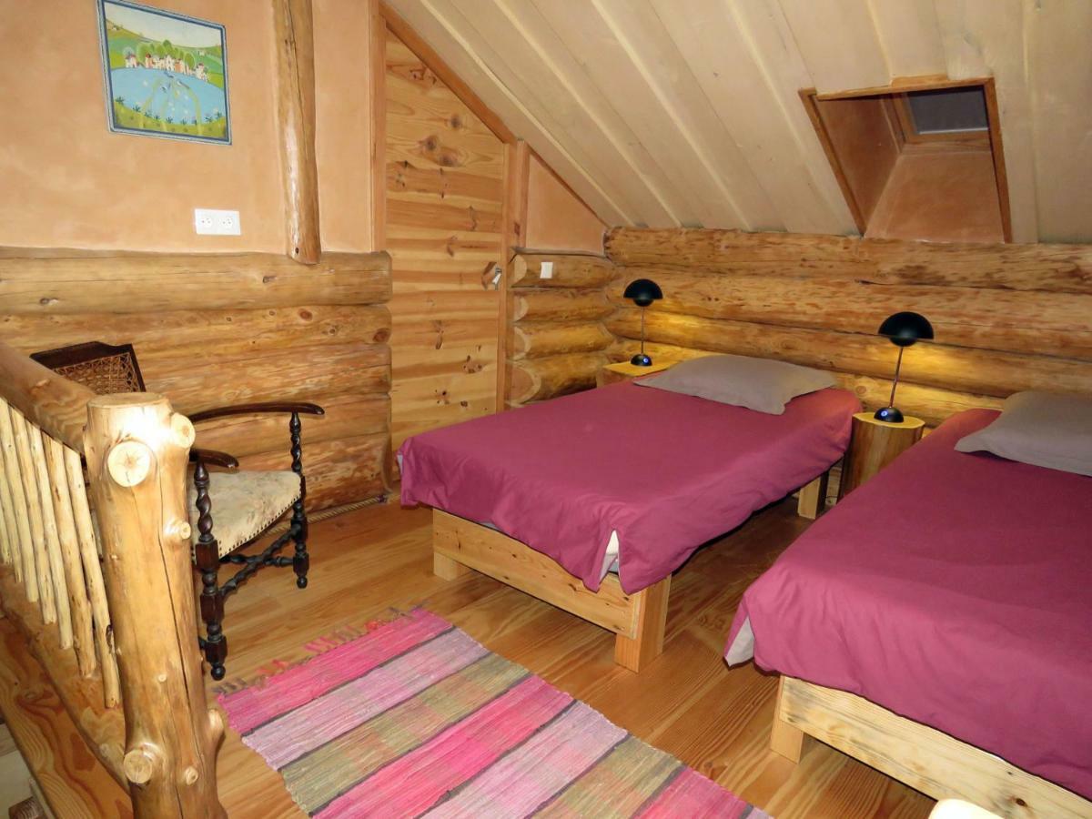 La Cabane De Hans Saint-Martial-de-Gimel Eksteriør billede
